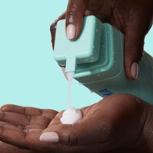 Byoma Hydrating Body Wash